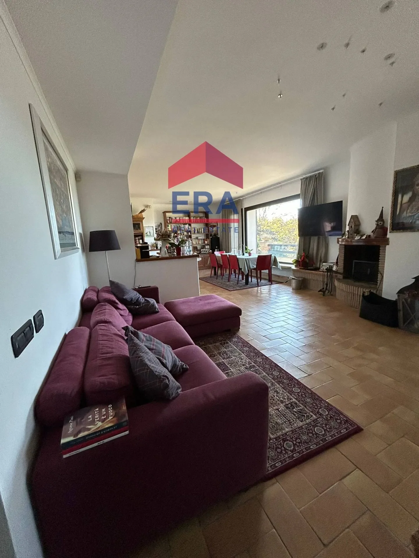 Gallery photo 12