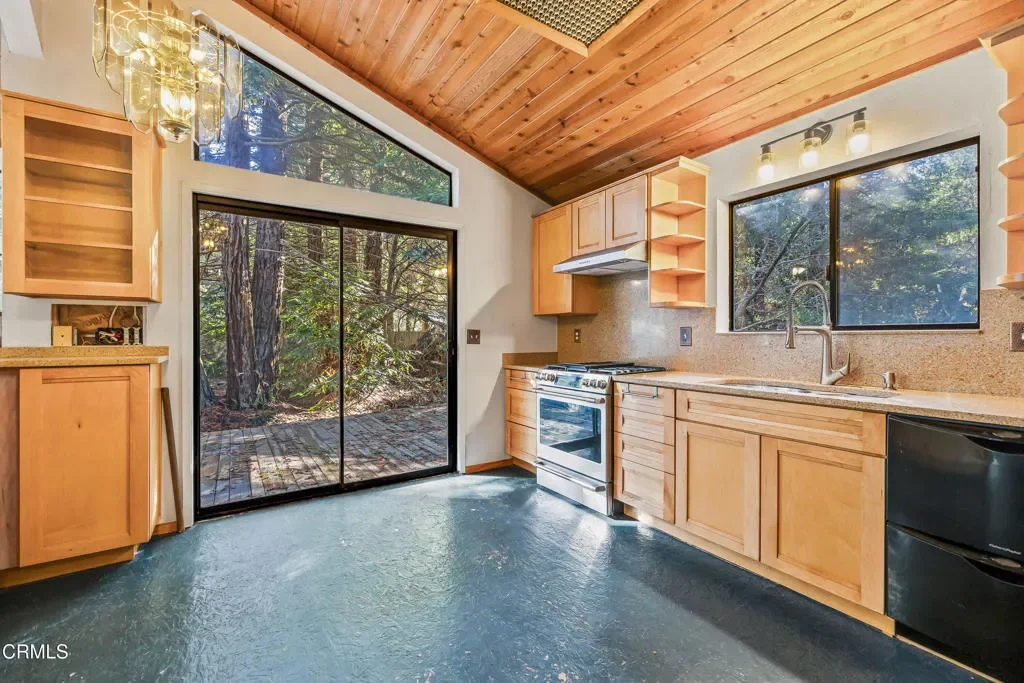 31631 Pearl Drive, Fort Bragg, California, United States. - Photo 26