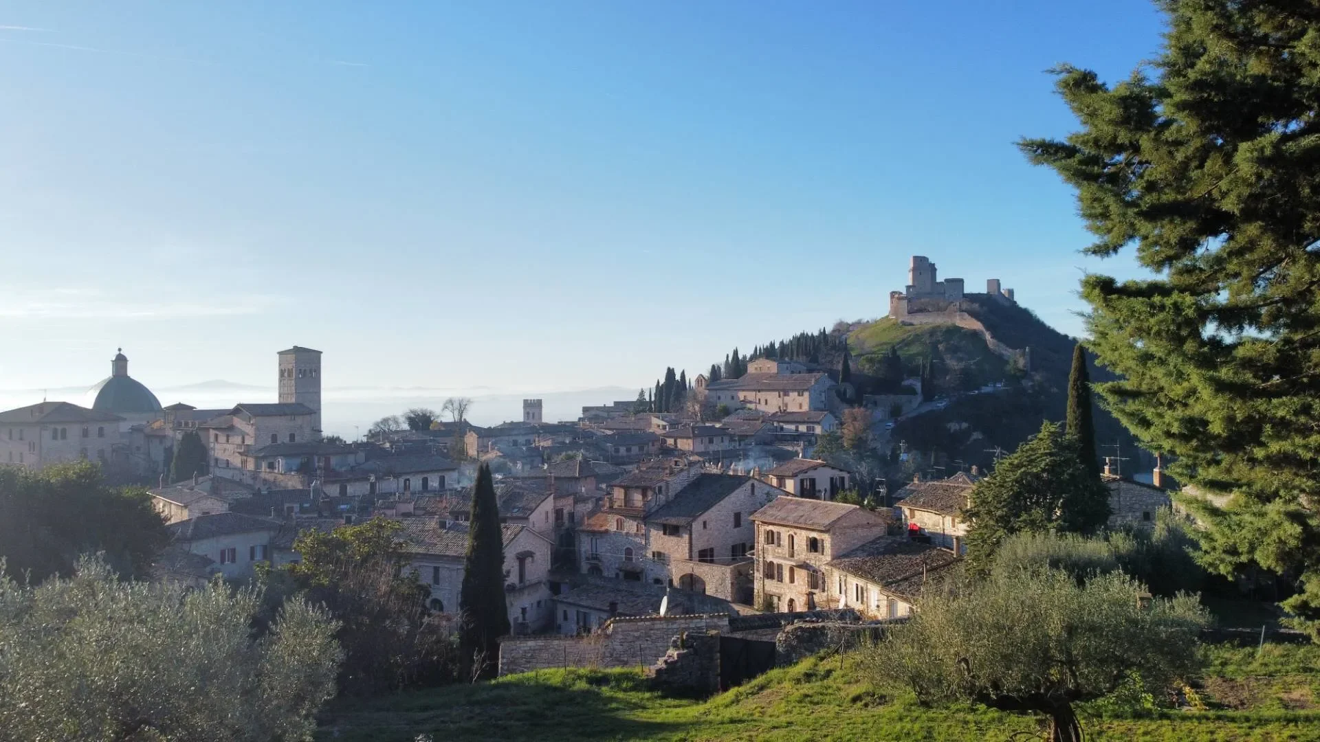 Via Villamena, San Damiano, Umbria, Italy. - Photo 9