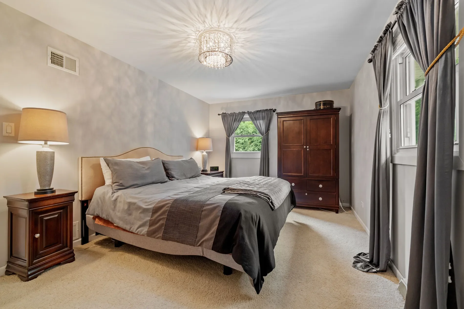 6651 Dunham Road , Downers Grove, IL 60515, Downers Grove, Illinois, United States. - Photo 2