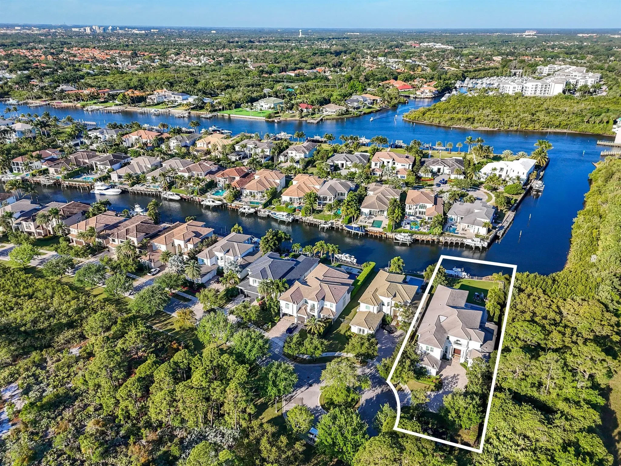 13965 Willow Cay Drive, North Palm Beach, Florida, United States. - Photo 62