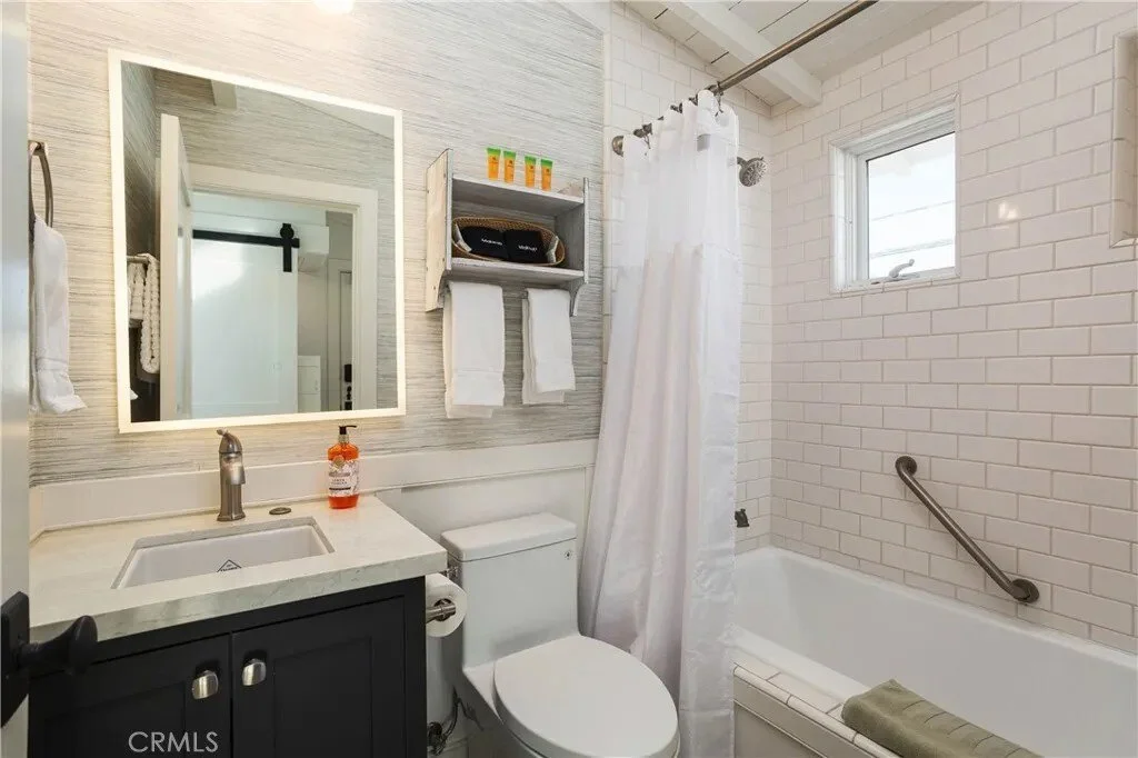 104 Onyx Avenue, Newport Beach, California, United States. - Photo 5