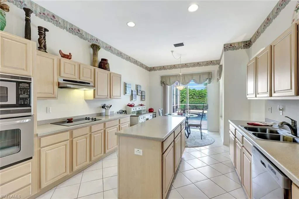 1745 Marsh, Naples, FL, 34109, USA, Naples, Florida, United States. - Photo 2