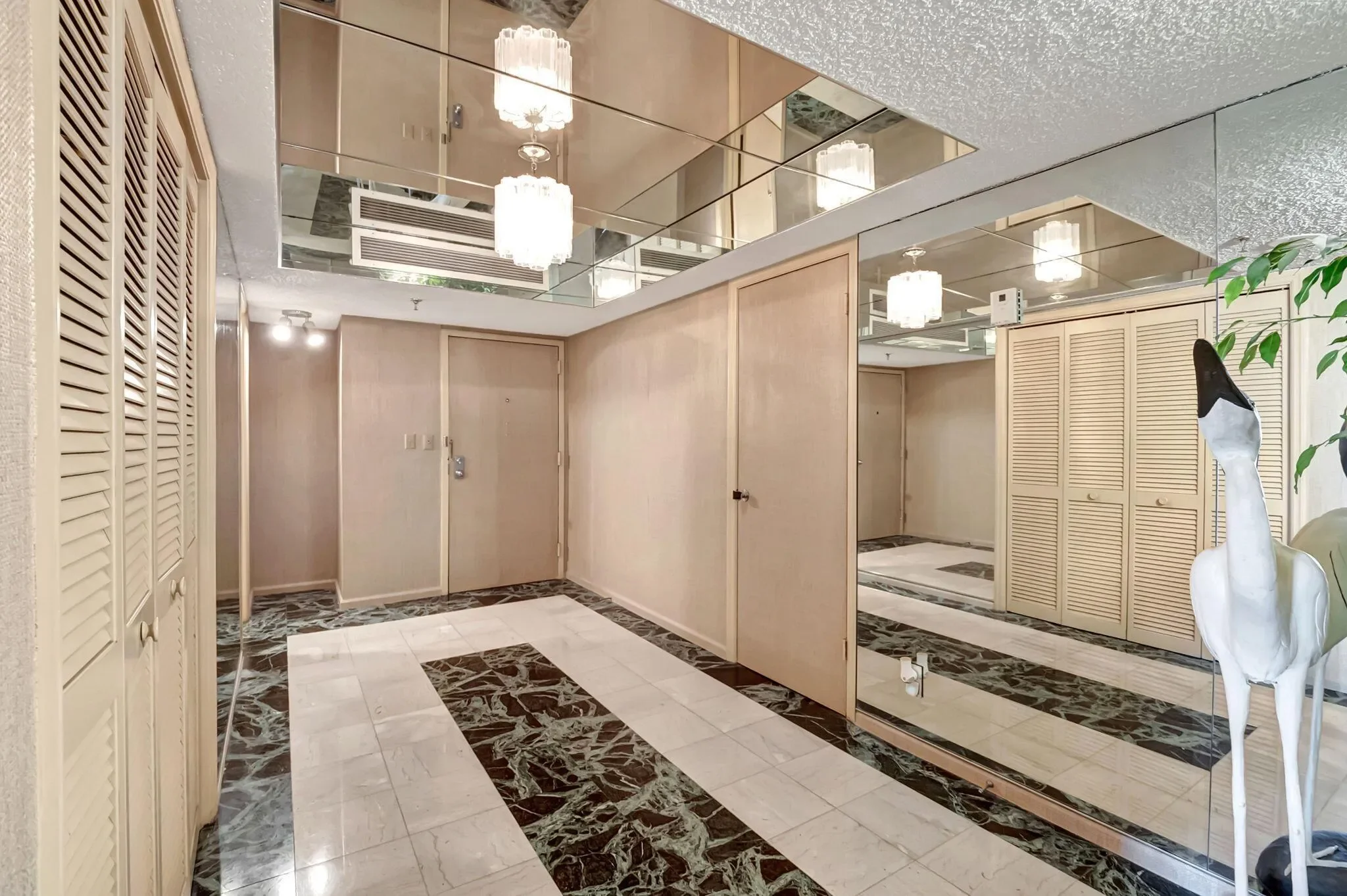 Gallery photo 3