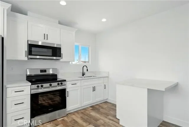 523 W 78th Street, Los Angeles, CA 90044, Los Angeles, California, United States. - Photo 33