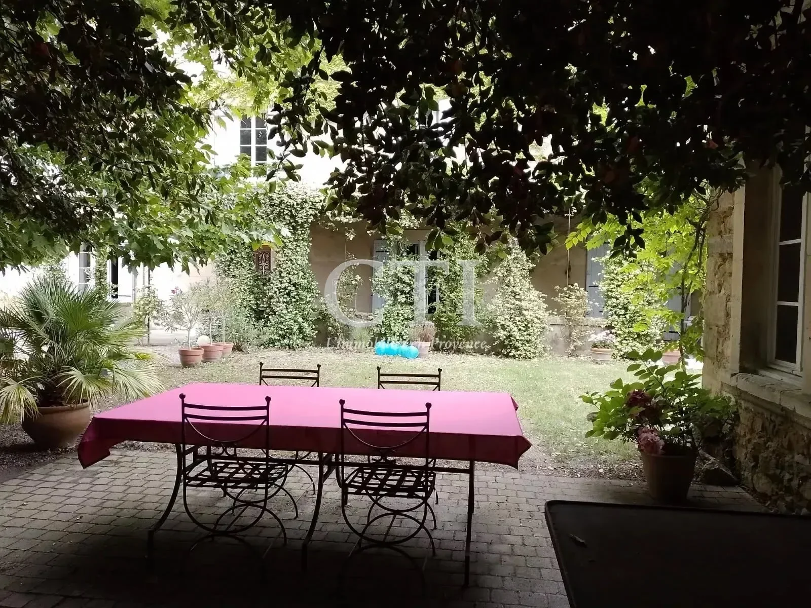 Property photo 8
