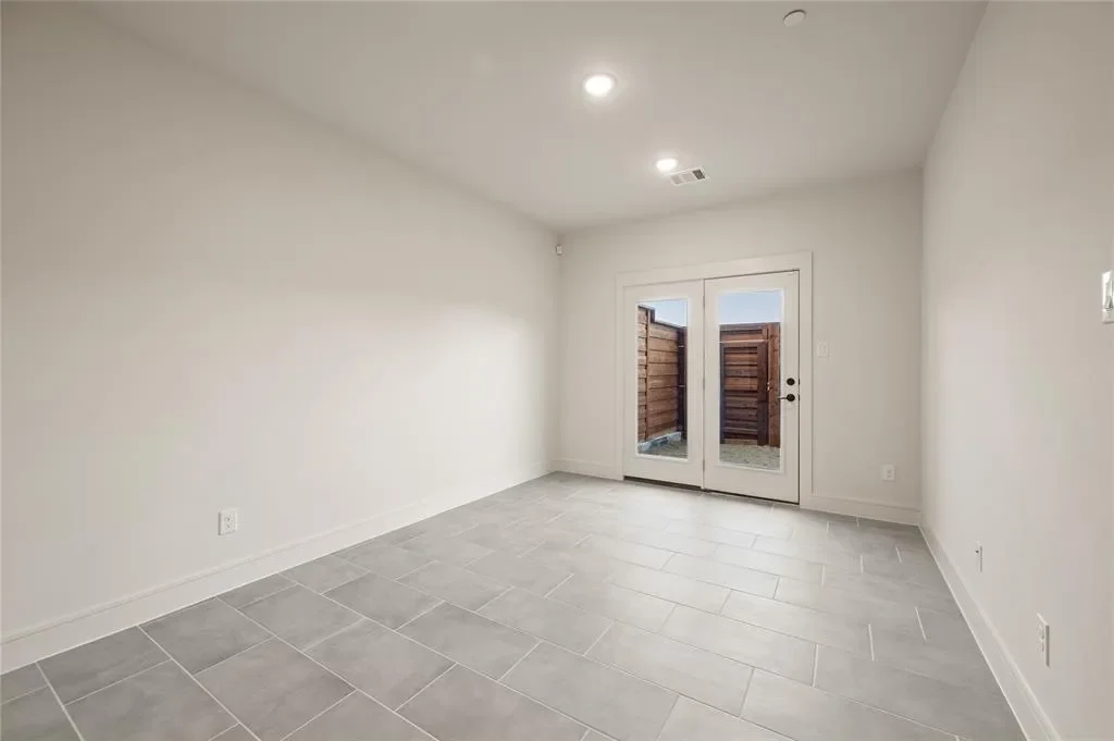 Gallery photo 2