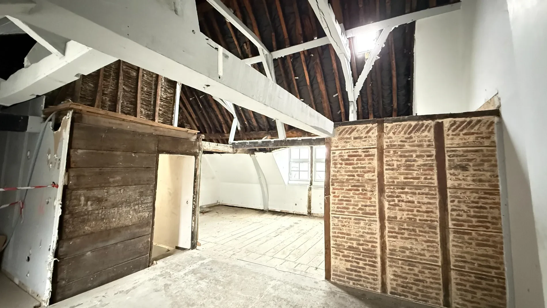 LILLE, O 59800, Lille, Hauts-de-France, France. - Photo 3
