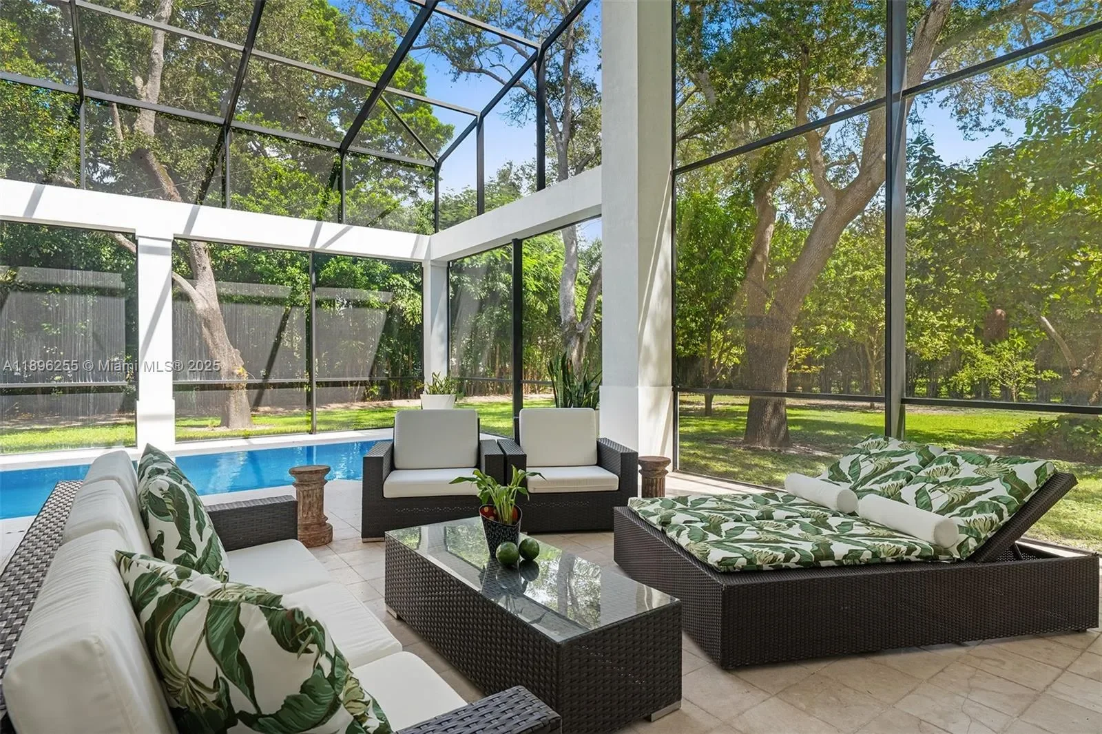8923 Ludlam Rd., Coral Gables, Florida, United States. - Photo 22