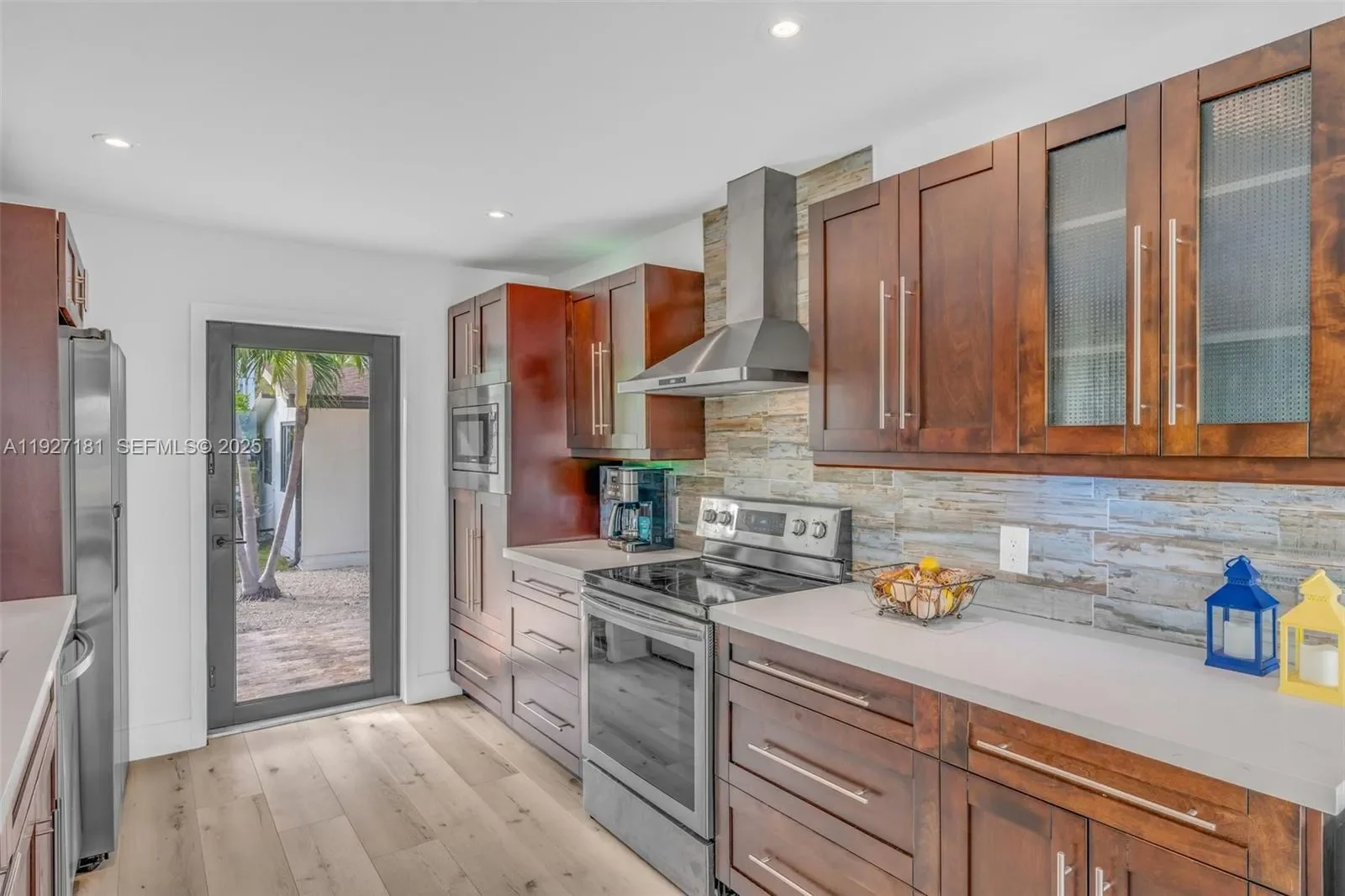 30468 Oleander Blvd, Big Pine, FL 33043, Big Pine Key, Florida, United States. - Photo 14