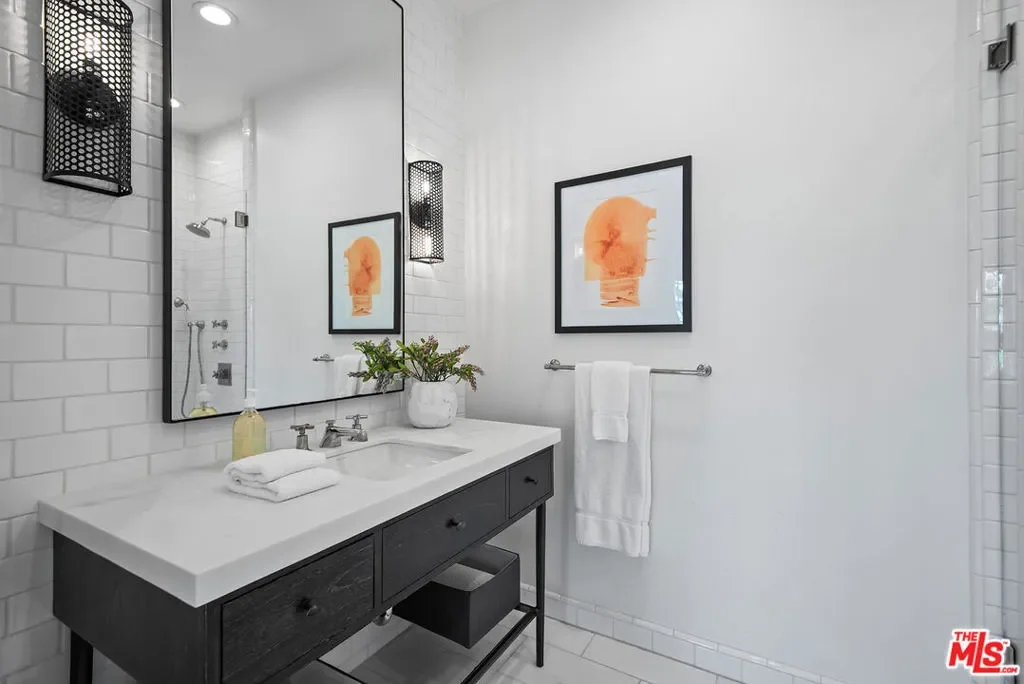 9928 Toluca Lake Avenue, Los Angeles, California, United States. - Photo 57