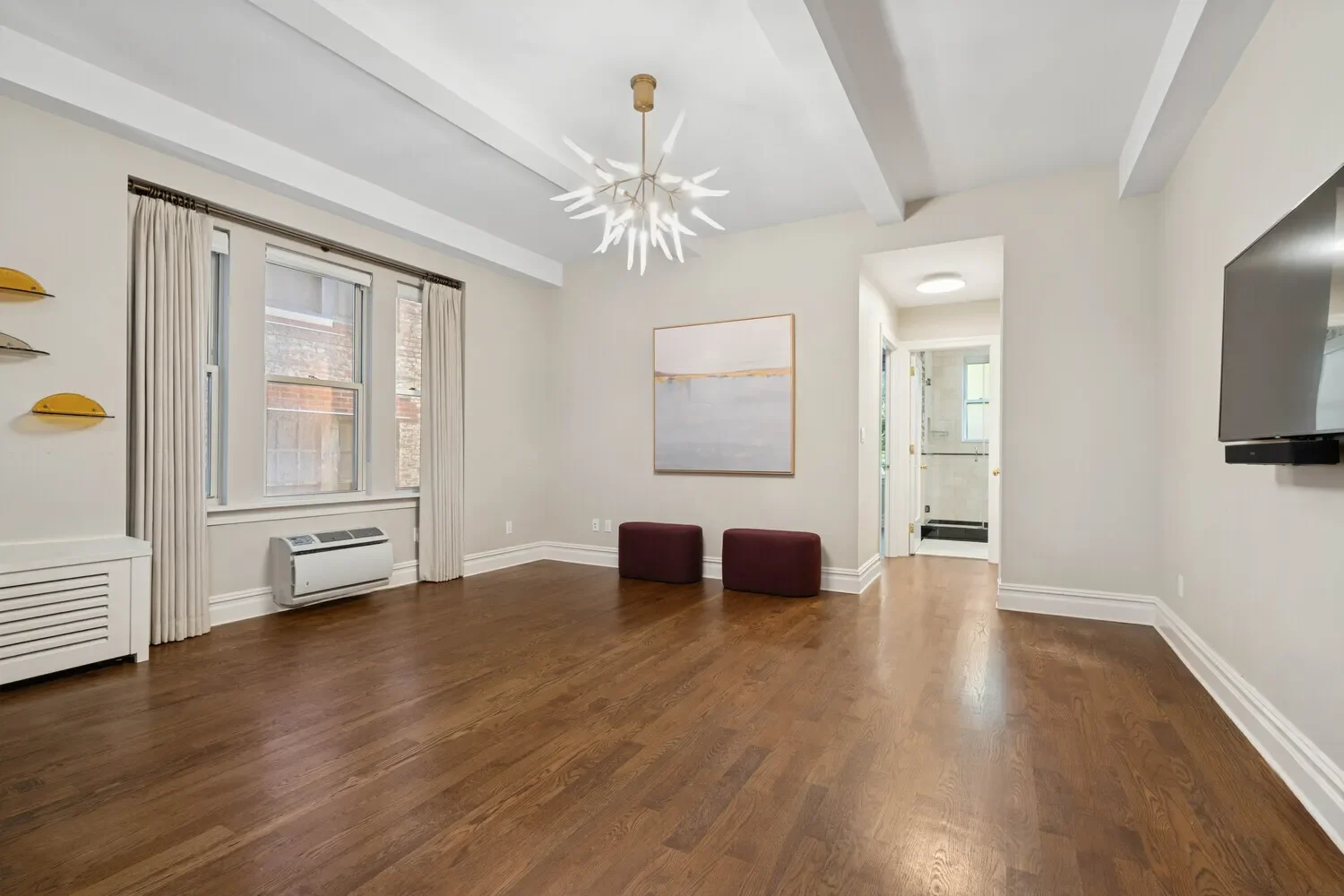 25 FIFTH AVE, New York, New York, United States. - Photo 2