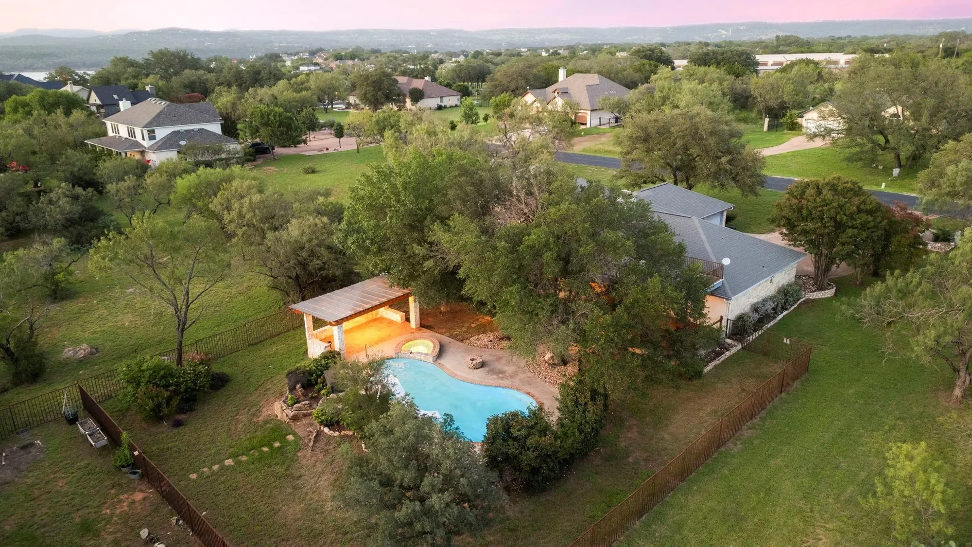 1237 Ridge Harbor DR, Spicewood, Texas, United States. - Photo 38