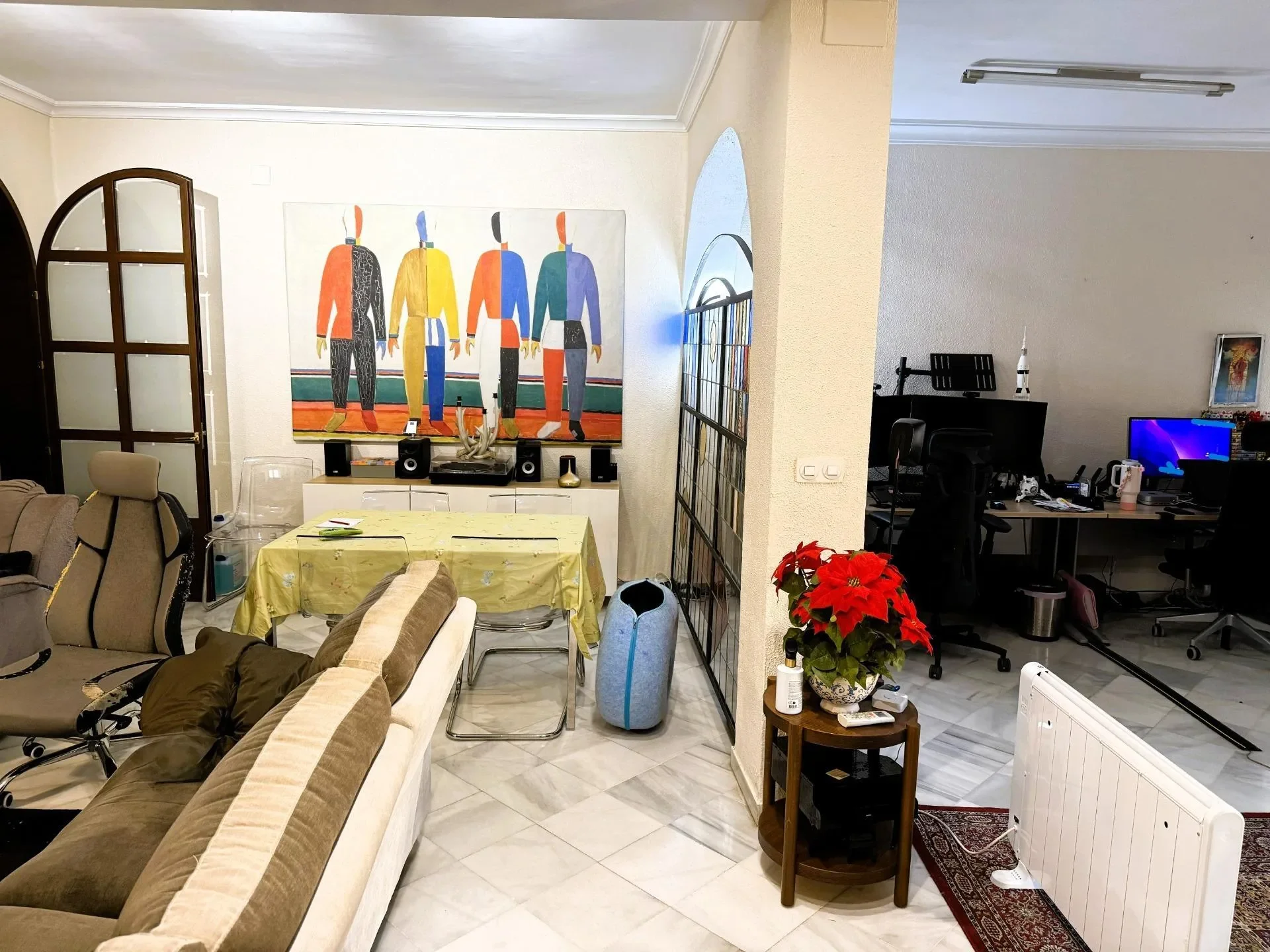 Gallery photo 12