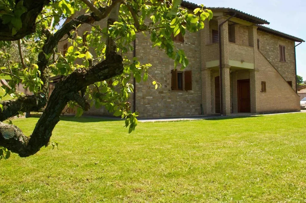 Rustico/Casale/Corte in vendita a Assisi, Mora