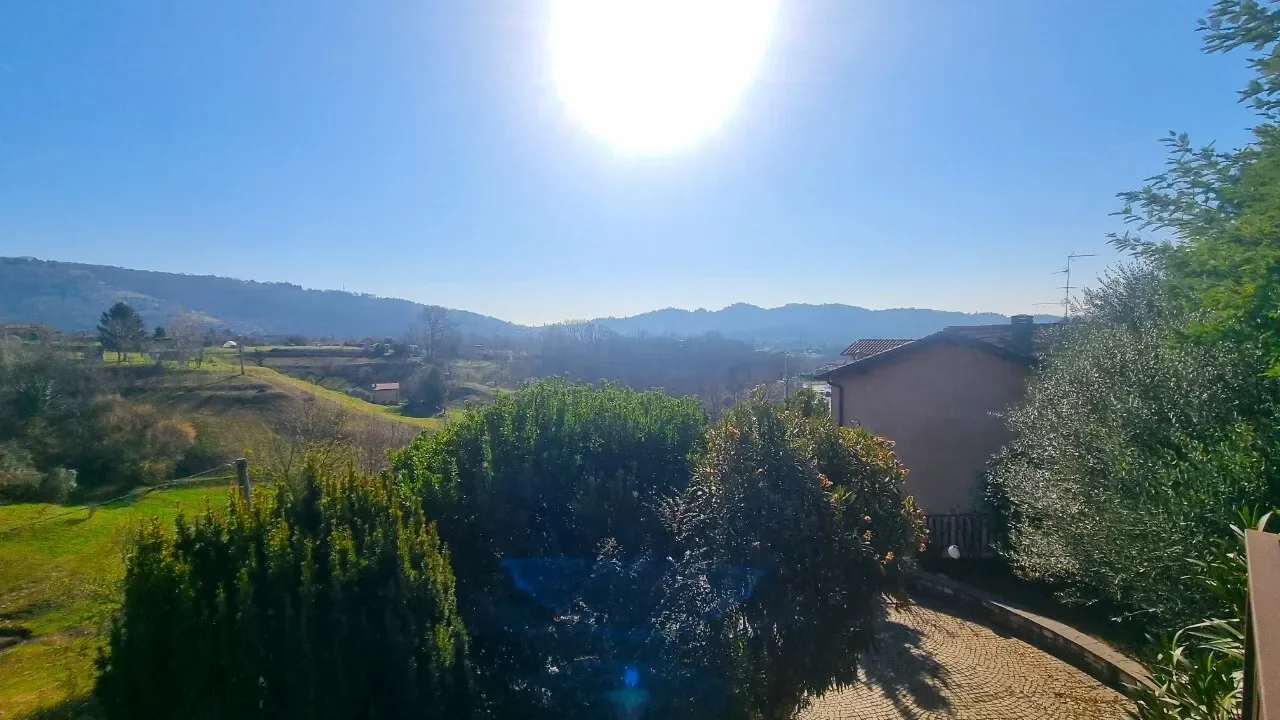 Sorisole, Lombardy, Italy. - Photo 20