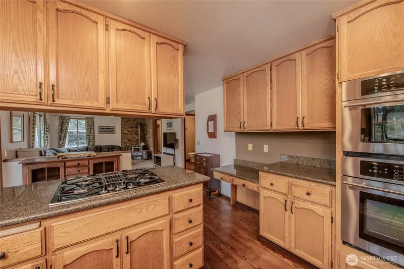 19516 SE 324th Street, Kent, WA 98042, Kent, Washington, United States. - Photo 11