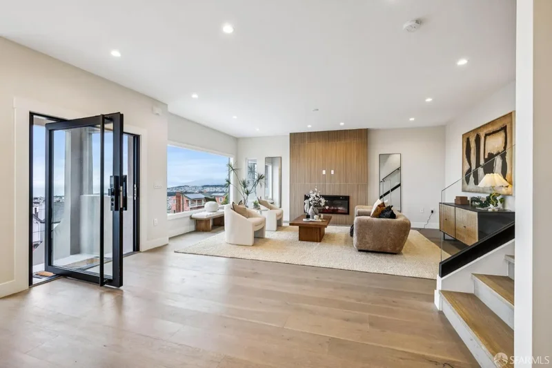 2024 15th Avenue, San Francisco, California, United States. - Photo 25