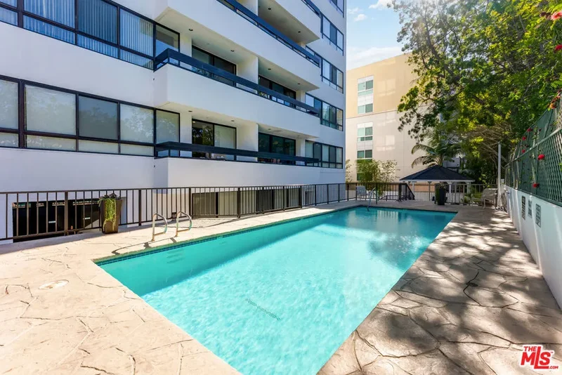 10551 Wilshire Boulevard 1002, Los Angeles, California, United States. - Photo 6