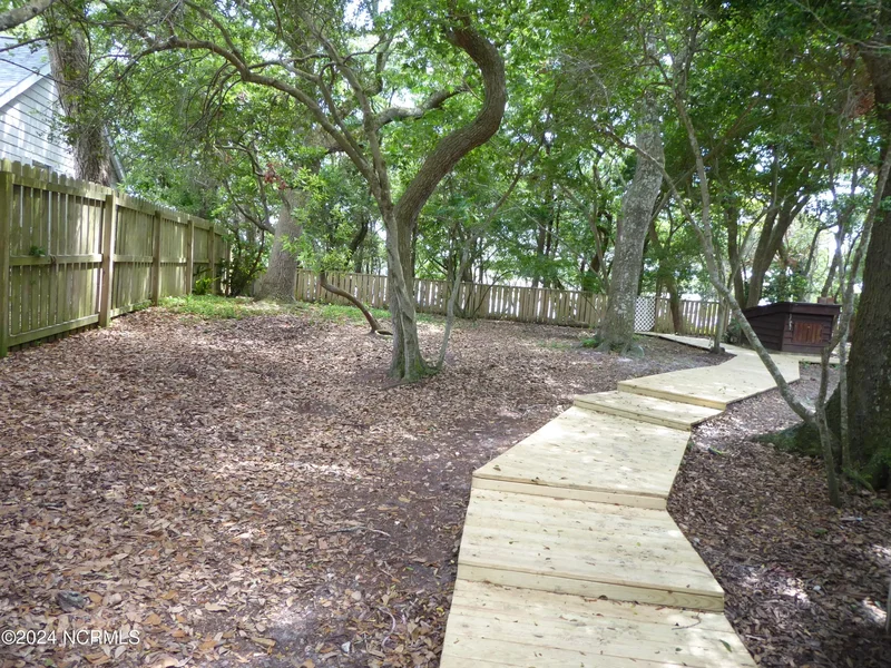 113 Hoop Pole Creek Drive, Atlantic Beach, North Carolina, United States. - Photo 14