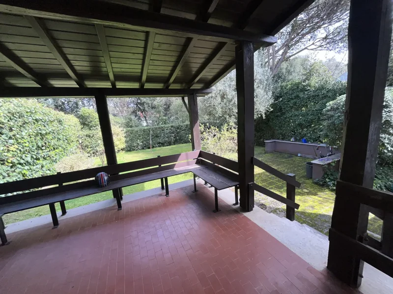 Viale Nettuno, Fregenae, Lazio, Italy. - Photo 71