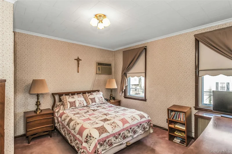 61-22 56th Drive, New York, New York, United States. - Photo 6