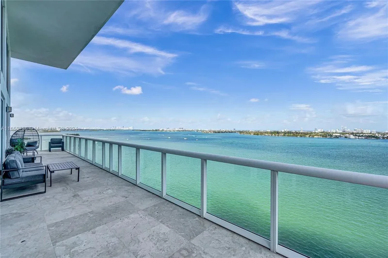 7939 East Dr 15, Miami Beach, Florida, United States. - Photo 19