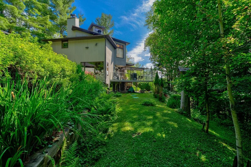 179 Ch. du Tour-du-Lac, Sainte-Agathe-des-Monts, QC J8C1C1, Sainte-Agathe-des-Monts, Quebec, Canada. - Photo 19