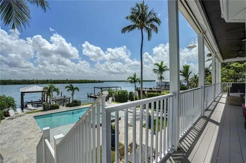 4031 Bayside RD, Fort Myers Beach, Florida, United States. - Photo 21