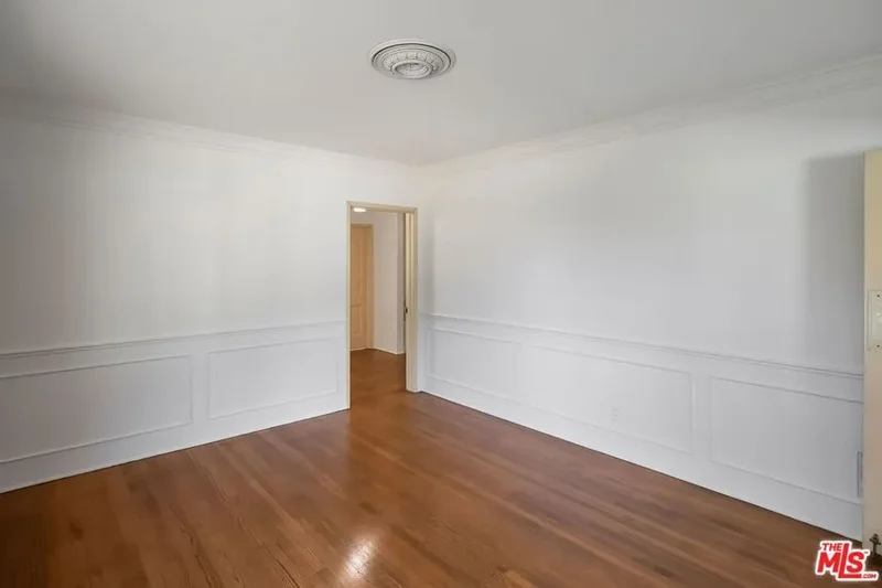 2365 Las Lunas Street, Altadena, California, United States. - Photo 29