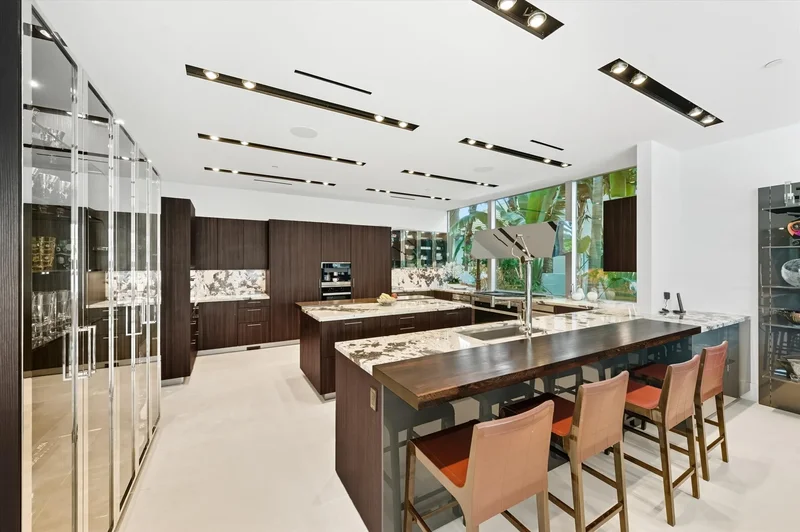 14 N Isla Bahia Dr , Fort Lauderdale, FL 33316, Fort Lauderdale, Florida, United States. - Photo 2