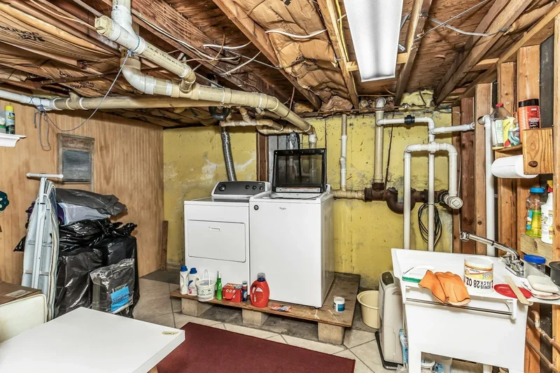 13 Delacey Ave, East Quogue, New York, United States. - Photo 10