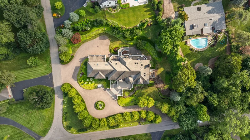 Bloomfield Hills, Michigan, United States. - Photo 6