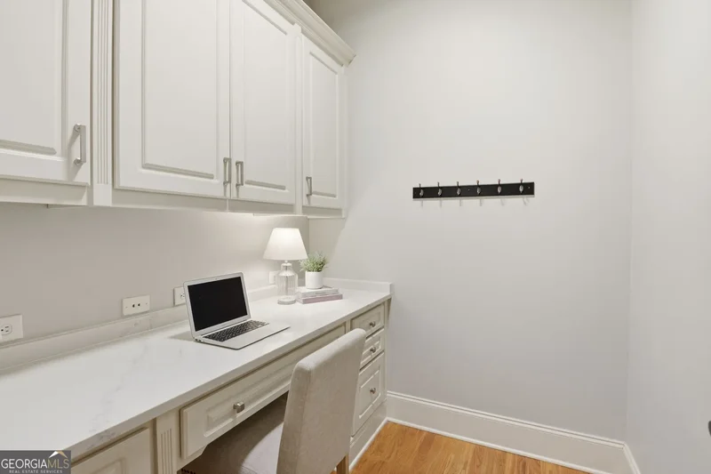 5173 Brendlynn Drive, Suwanee, GA 30024, Suwanee, Georgia, United States. - Photo 22