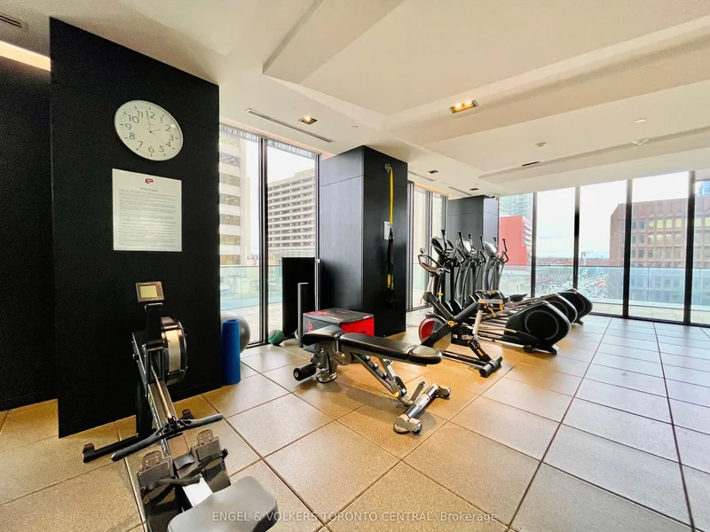 8 Eglinton Avenue E 3002, Toronto, Ontario, Canada. - Photo 22
