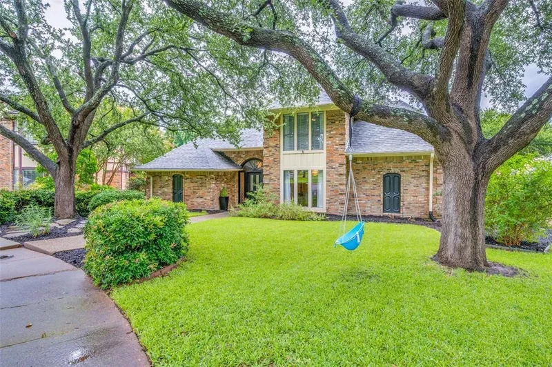 9606 Windy Crest Court, Dallas, TX 75243, Dallas, Texas, United States. - Photo 18