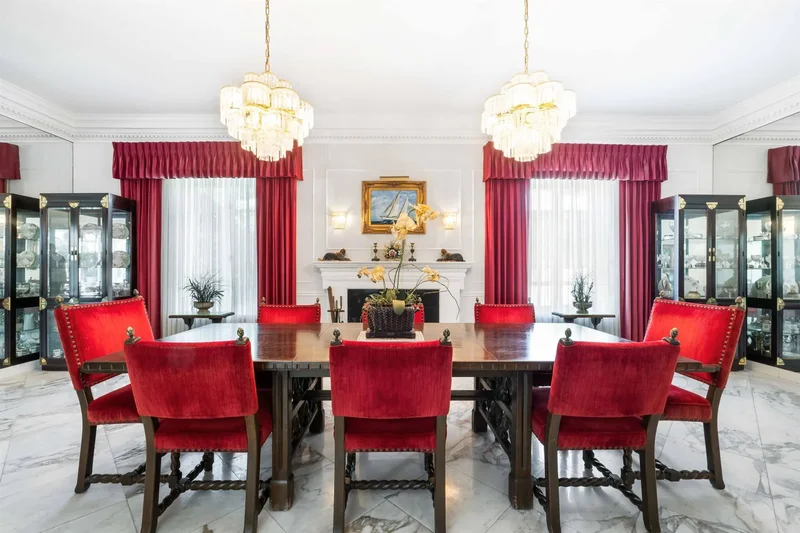 1048 S Ocean Boulevard, Palm Beach, Florida, United States. - Photo 15