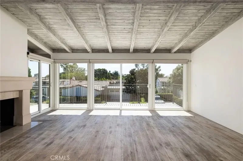 409 Vista Grande, Newport Beach, California, United States. - Photo 10