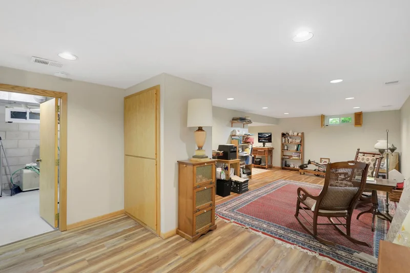 5245 Oxford Street North , Shoreview, MN 55126, Arden Hills, Minnesota, United States. - Photo 26