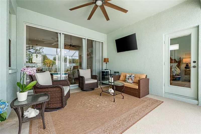 6750 64TH TERRACE E, Bradenton, Florida, United States. - Photo 2