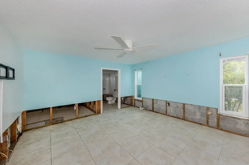 703 & 705 Golden Beach Boulevard, Venice, FL 34285, Venice, Florida, United States. - Photo 23