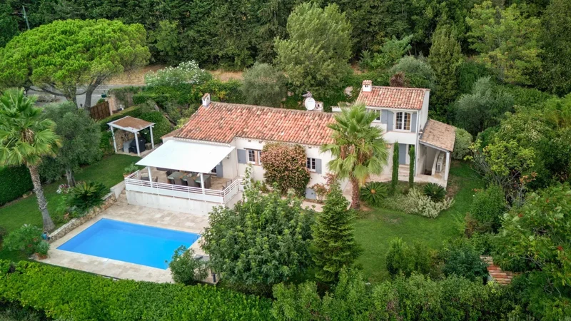 Grasse, Provence-Alpes-Côte d'Azur, France. - Photo 1