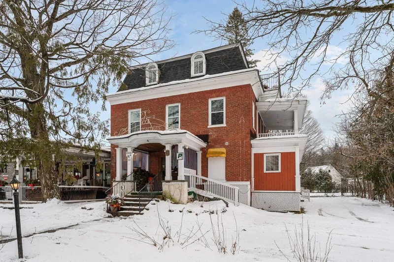 30 Rue Principale S., Sutton, Quebec, Canada. - Photo 6