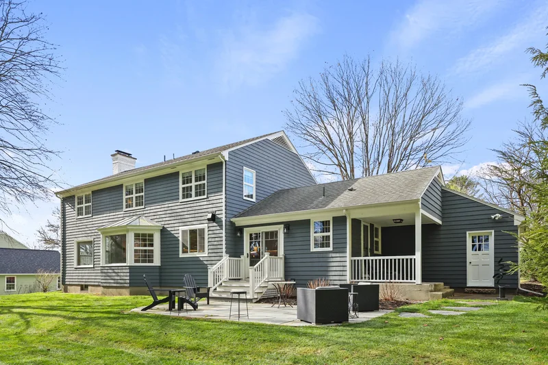69 Gravesleigh Ter, Pittsfield, MA 01201, Pittsfield, Massachusetts, United States. - Photo 74
