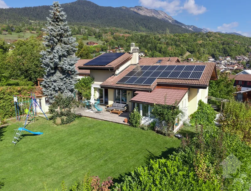 Superbe villa de 5.5 pièces, calme, vue top et ensoleillement optimal