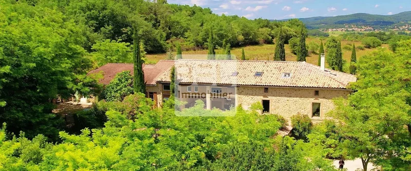 Sabran, Occitanie, France. - Photo 9