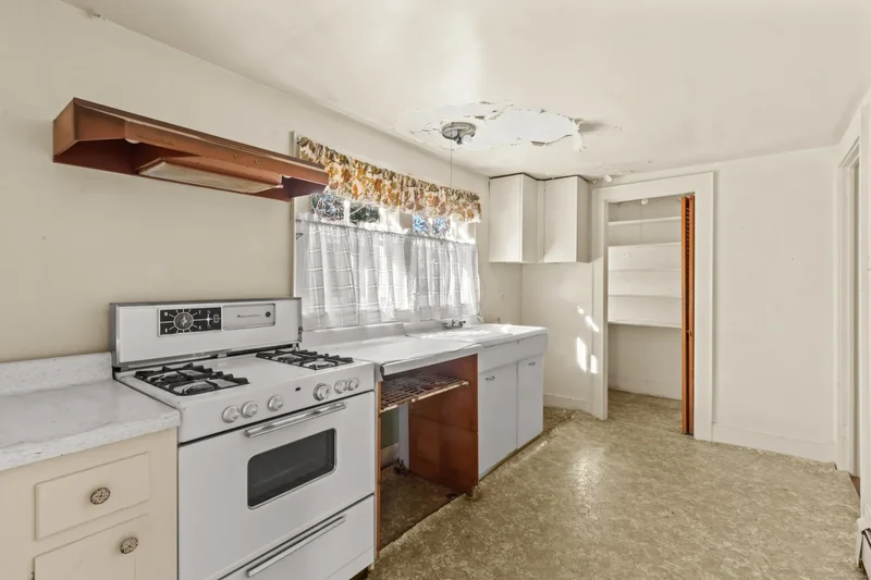 179 Verna Hill Road, Fairfield, Connecticut, United States. - Photo 14