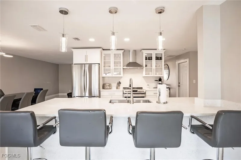 1936 Palaco Grande Parkway, Cape Coral, FL 33904, Cape Coral, Florida, United States. - Photo 13