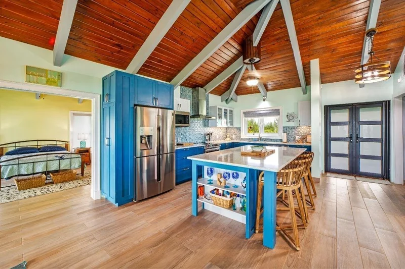 Stunning Beachfront Oasis – 4-Bedroom Home with 122 ft. Oceanfront in Pelican Point, Grand Bahama
