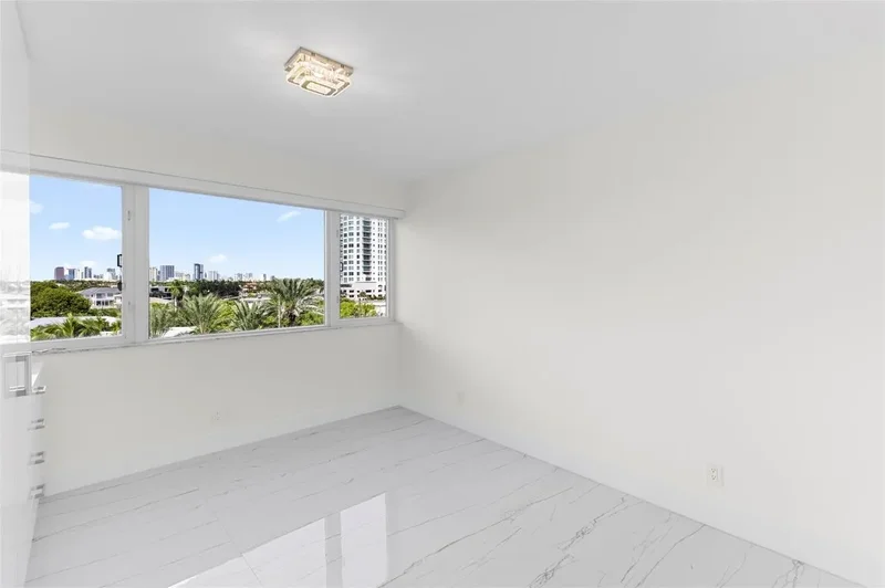 3000 Holiday, Fort Lauderdale, Florida, United States. - Photo 18